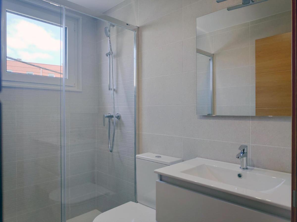 Apartamentos Rey By Como En Casa سانتياغو دي كومبوستيلا المظهر الخارجي الصورة